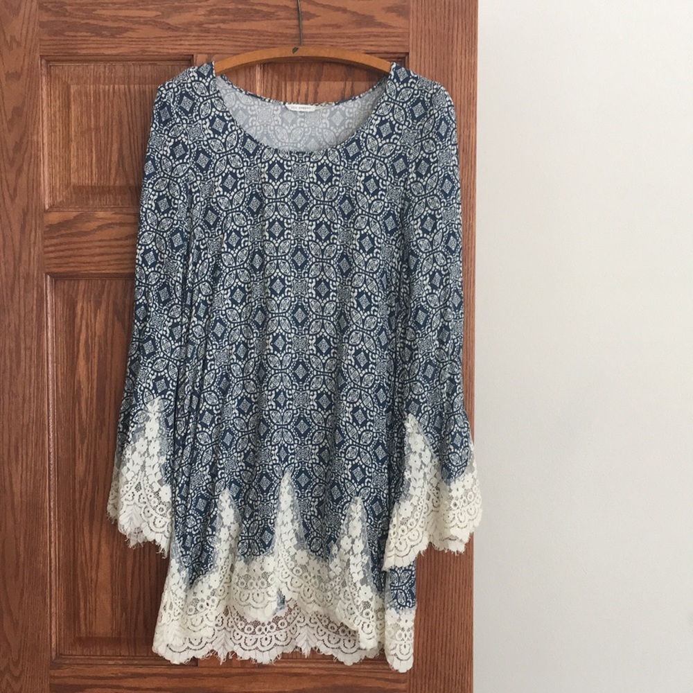 Blue and cream dress with lace inlays